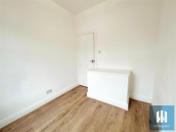 2 bed Terraced to rent Image 10