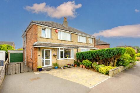 Roman Drive, Mount, Huddersfield, West Yorkshire, HD3