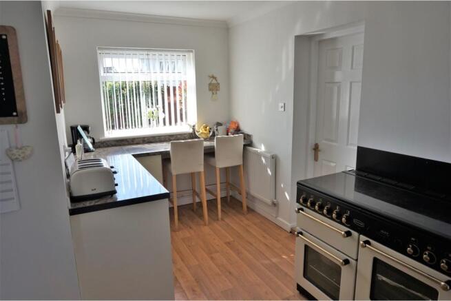 Kitchen / Breakfast