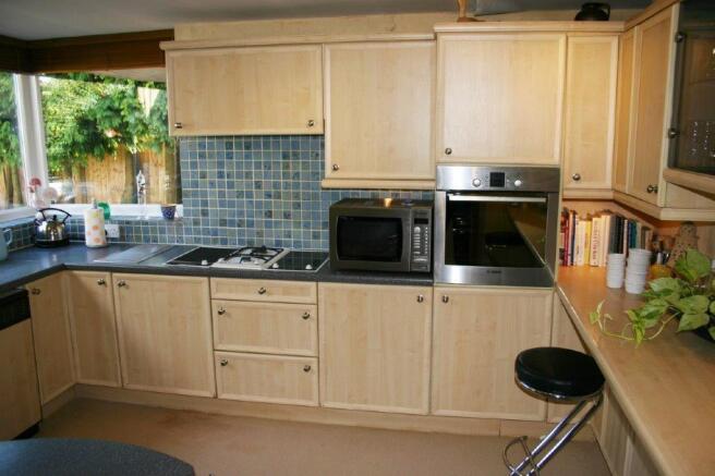BREAKFAST KITCHEN