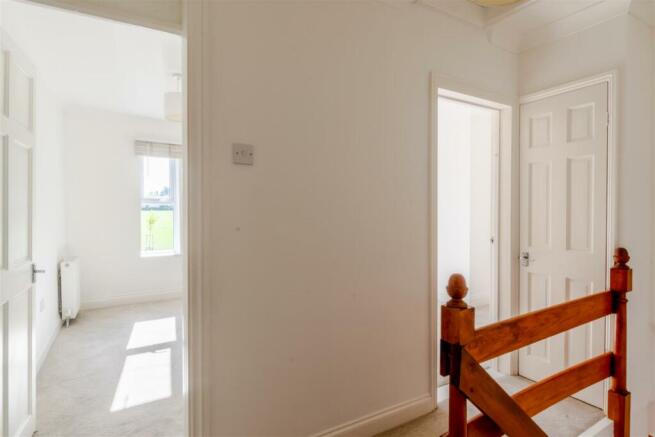 5 Whitstable Rd-14.jpg