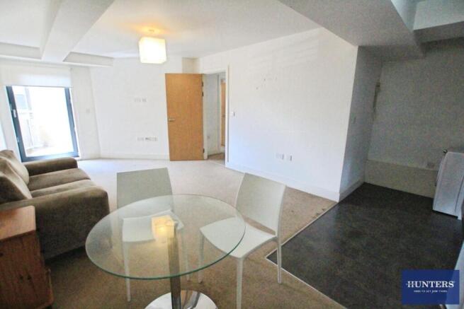 1 bed Apartment to rent Image 6