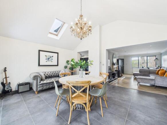 Garden Room/Dining Room