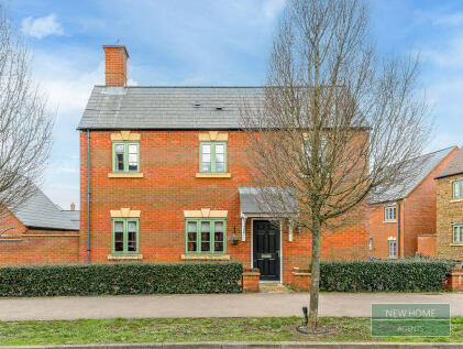 Poppyfields Way, Brackley, NN13 6GA