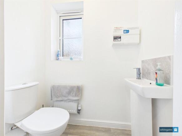 2 bed Semi-Detached for sale Image 9