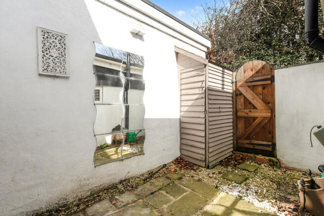 Courtyard Garden