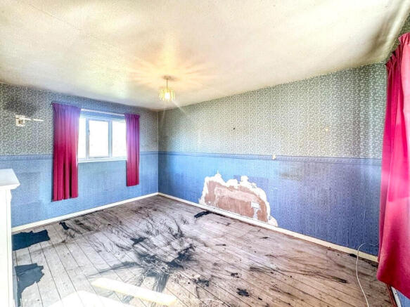 2 bed Semi-Detached for sale Image 7