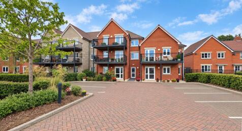 Blue Cedar Close, Yate, Bristol