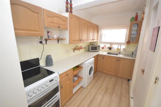 Buckwoods Road, Braintree, Essex, CM7 photo 4