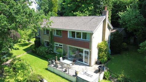 Almondsbury, Nr Bristol