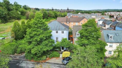 Buzzard Way, Penallta