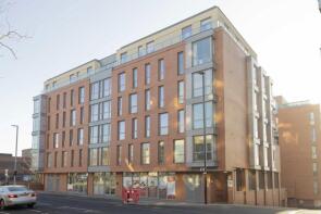 Flat 13, Lighterage Court, High Street, Brentford TW8 0FT