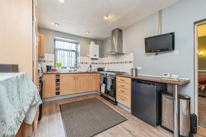 1 bed Semi-Detached for sale Image 11