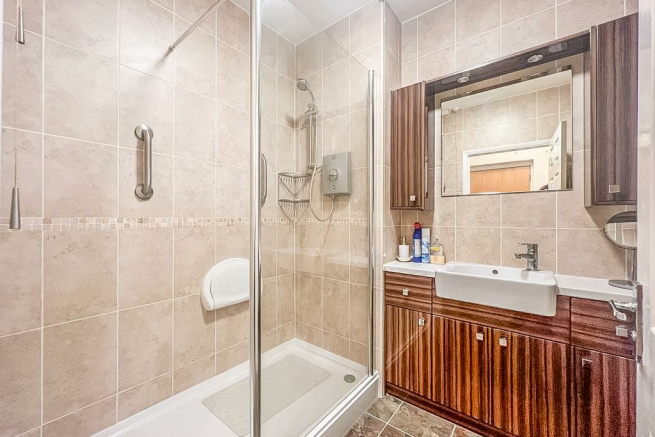 Shower Room/w.c
