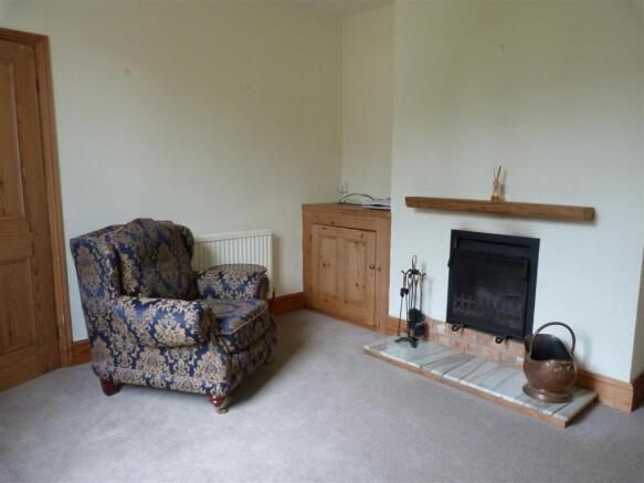 SITTING ROOM