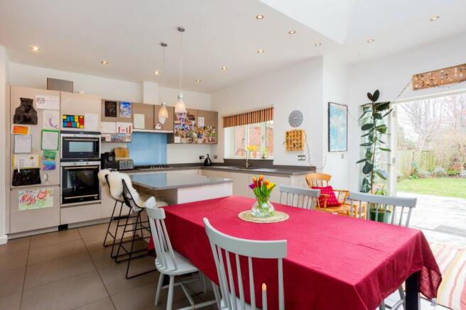 Kitchen/Dining Room