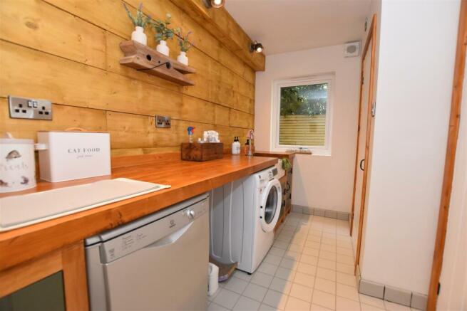 Utility Room.JPG