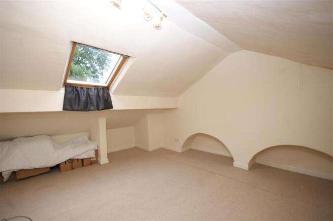 2 bed House for sale Image 9