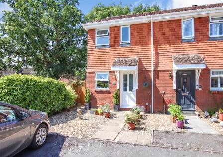 Spartina Drive, Lymington, Hampshire, SO41