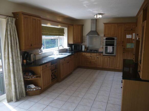 Fitted Kitchen