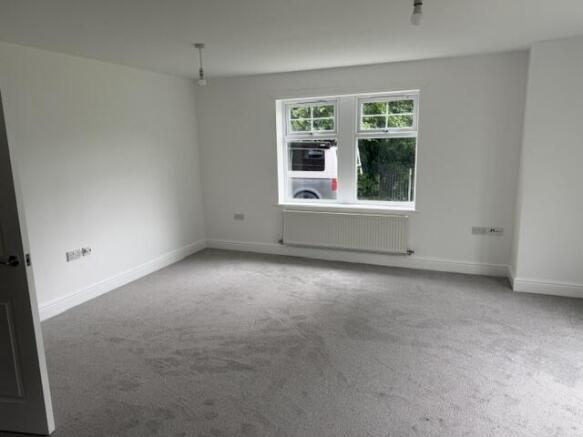 2 bed Apartment for sale Image 5