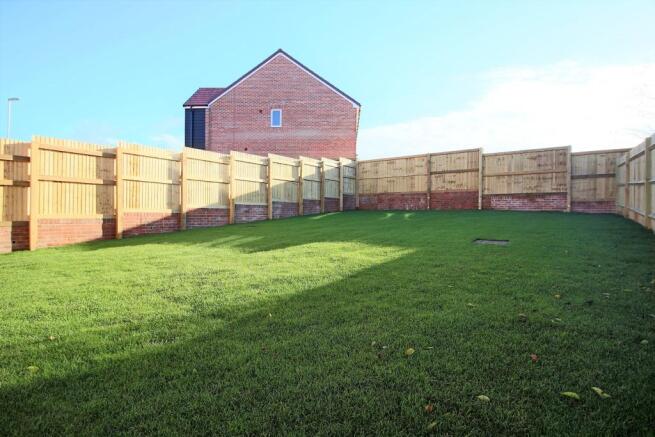 75 Saddle Way Garden