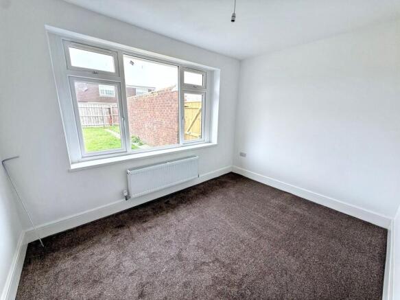 2 bed Semi-Detached Bungalow for sale Image 8