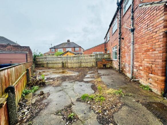 3 bed Semi-Detached for sale Image 11