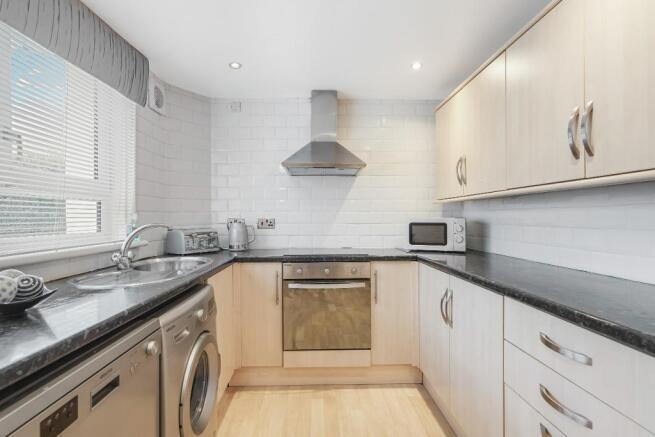 Kitchen/ Dining Area