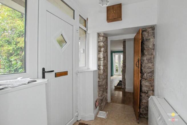 2 The Retreat, Main Street, Taddington, Buxton, Derbyshire, SK17 9TU photo 4