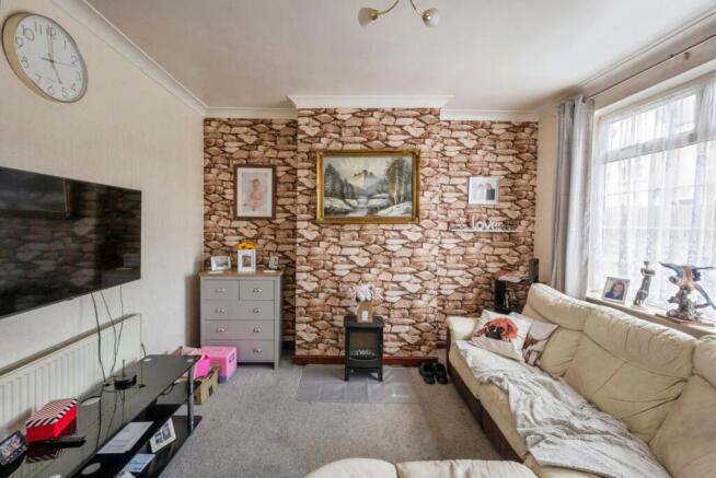 2 bed Terraced for sale Image 6