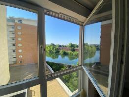 113, Hansen Court, Heol Glan Rheidol, Butetown, Cardiff CF10 5NY