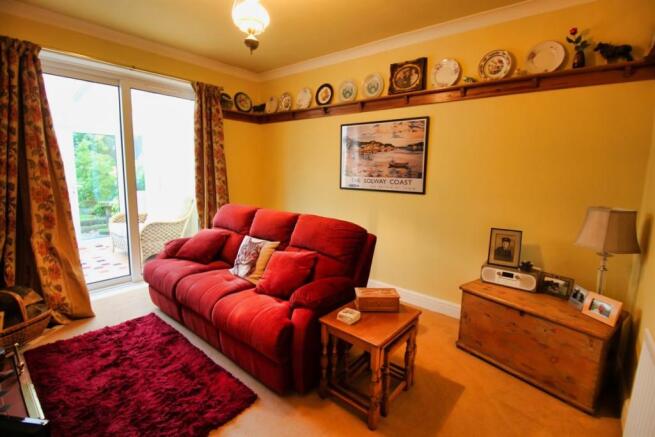 rear sitting room/di
