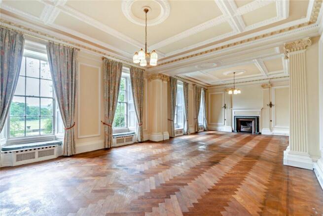 10 bed Detached for sale Image 6