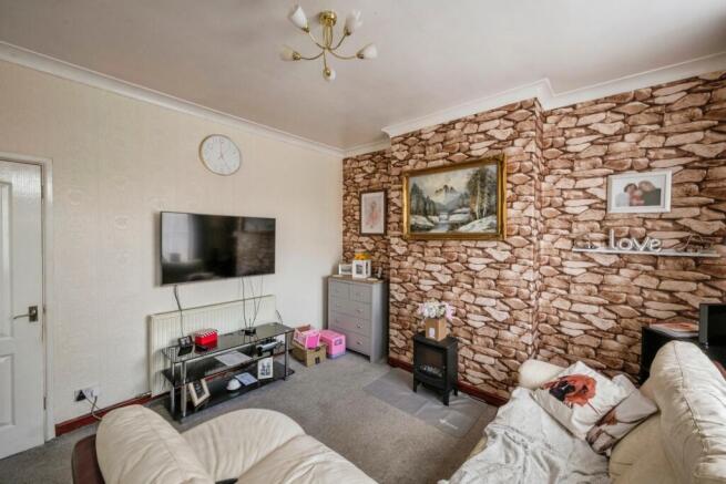 2 bed Terraced for sale Image 7