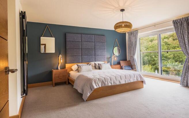 2 bed Detached for sale Image 4