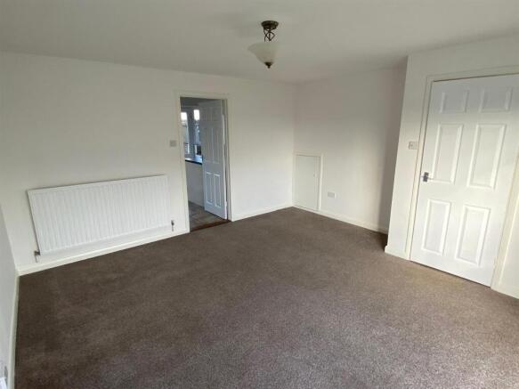 24 Dale Road Lounge