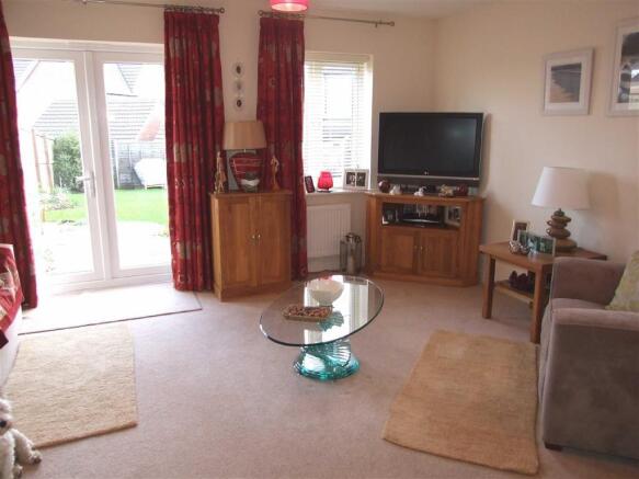 Lounge / Dining Room