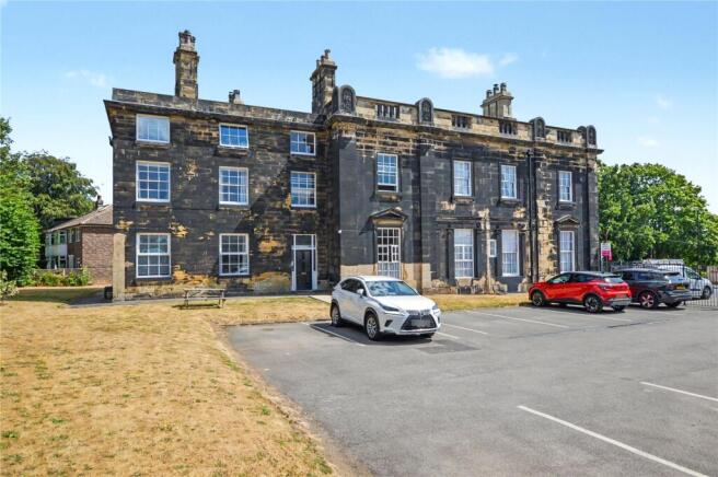 2 bed Apartment for sale Image 11