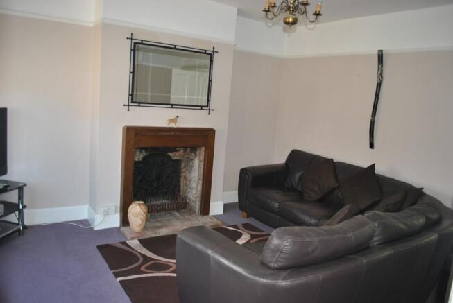 SITTING ROOM