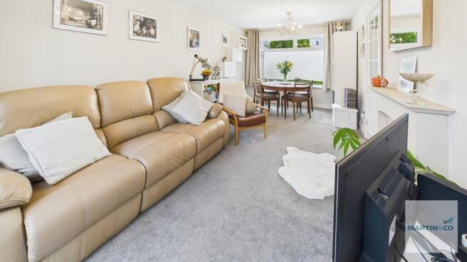 CAM03663G0-PR0214...