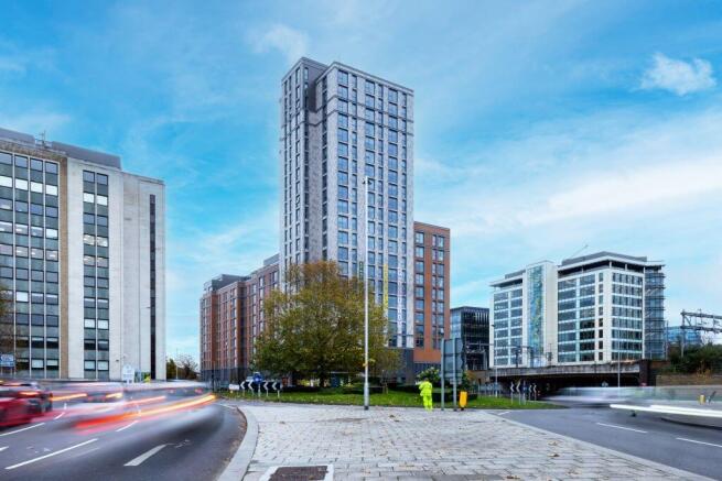 EXternal -Thames-...