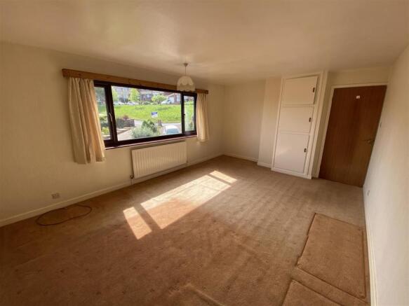 Bedroom no.1 front double: