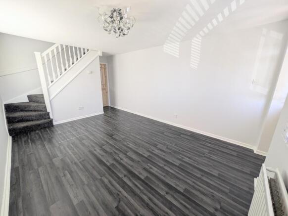 2 bed Semi-Detached for sale Image 7
