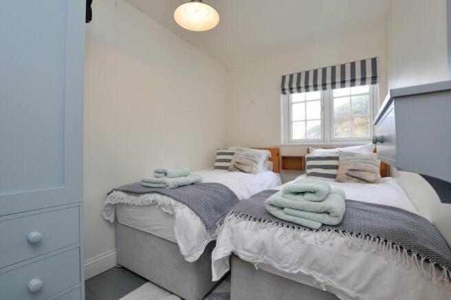 3 bed Cottage for sale Image 9