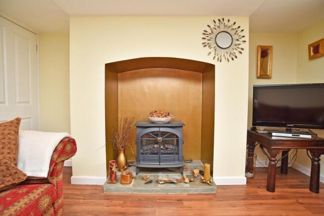4 bed Terraced for sale Image 6