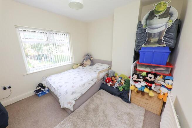 3 bed House for sale Image 11