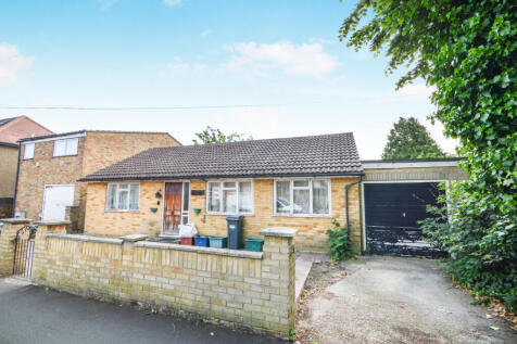 Layton Road, Hounslow, Middlesex, TW3