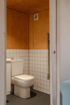 Photo 33