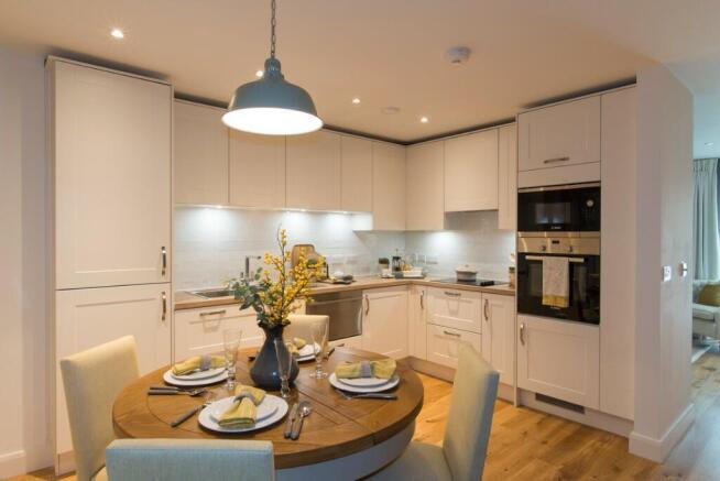 Kitchen / Dining